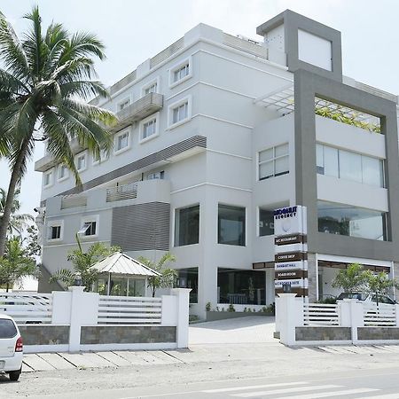 Hotel Moonlit Regency Thodupuzha Szoba fotó