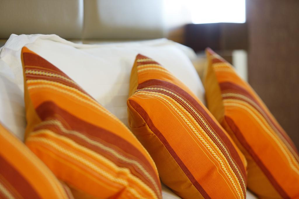 Hotel Moonlit Regency Thodupuzha Szoba fotó